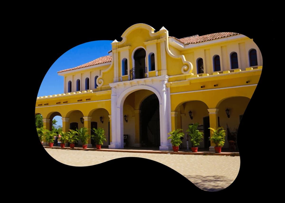 Familia protegida con Los Olivos Mompox